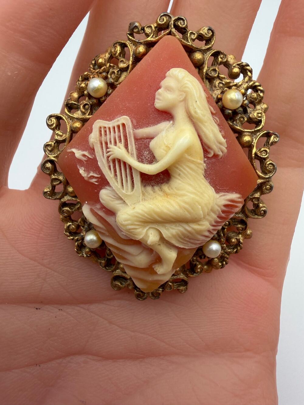 Vintage VICTORIAN LADY with Harp Gold Tone Framed Resin CAMEO Pin BROOCH
